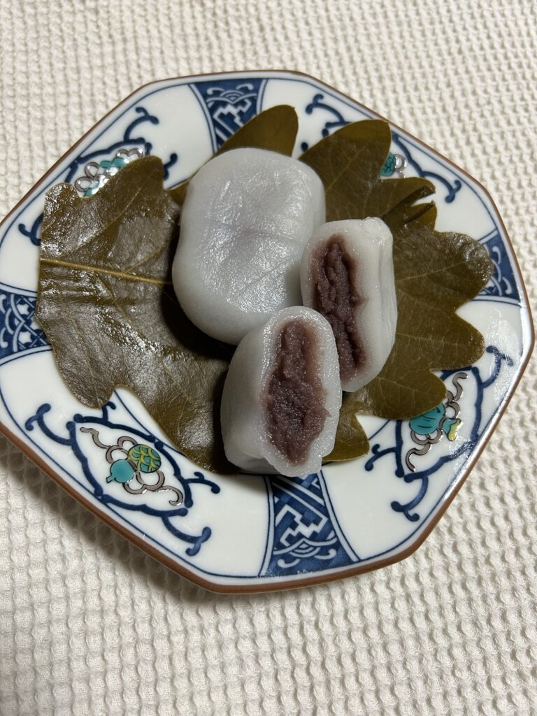 赤福朔日餅かしわ餅
