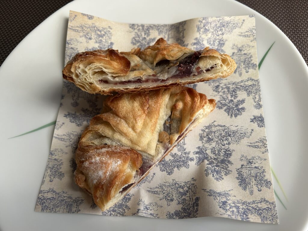 Mariage de Farineのあんこと餅のデニッシュ｜あんこ好きに人気の一番おすすめパン