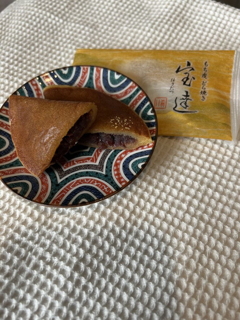 森八 もち皮どらやき宝達