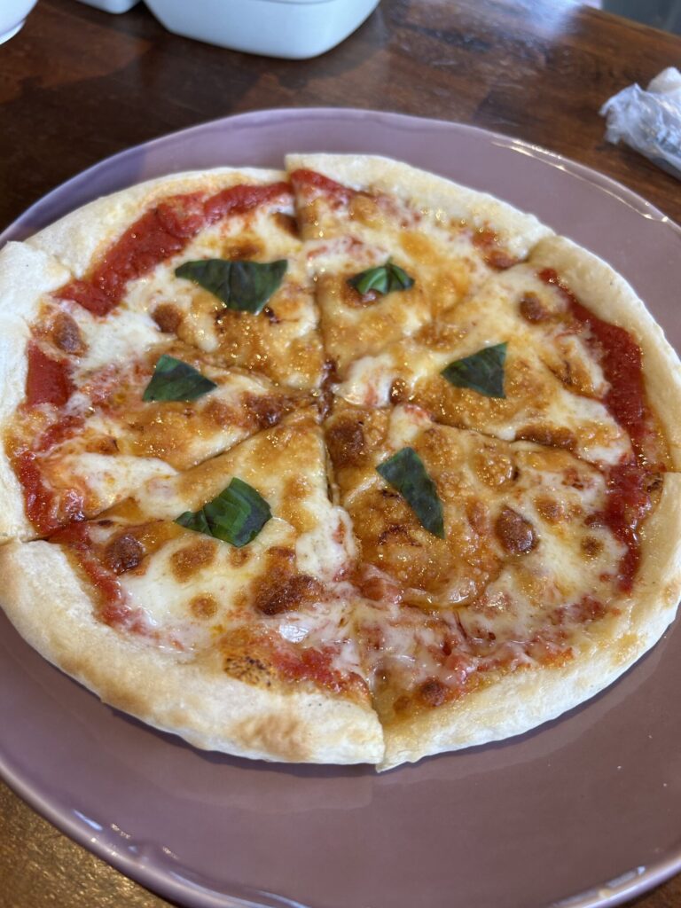 外食家くじらのマルゲリータ